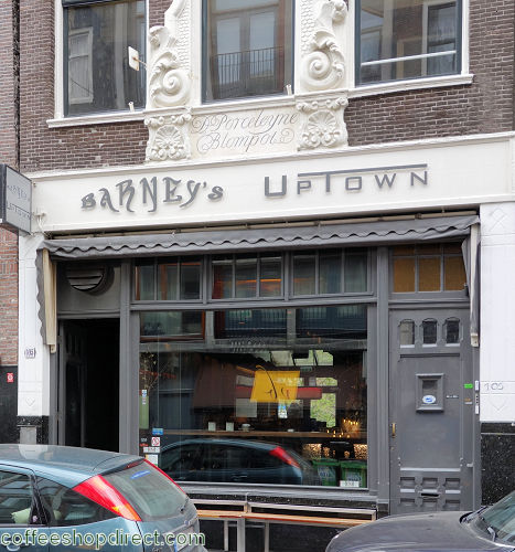 Barney's Uptown smoker-friendly bar