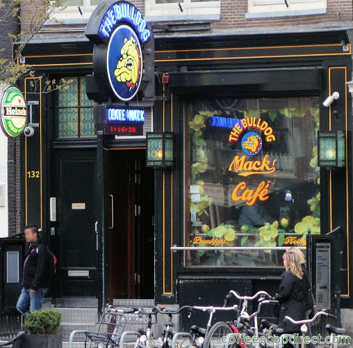 The Bulldog Mack smoker-friendly bar