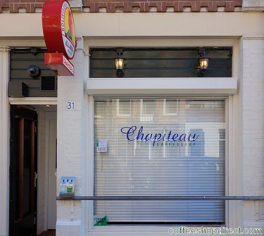 Chapiteau coffee shop