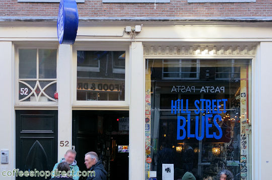 Hill Street Blues smoker-friendly bar