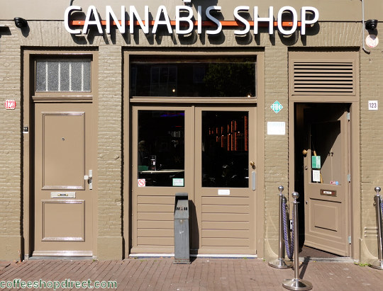 Maximillian coffee shop