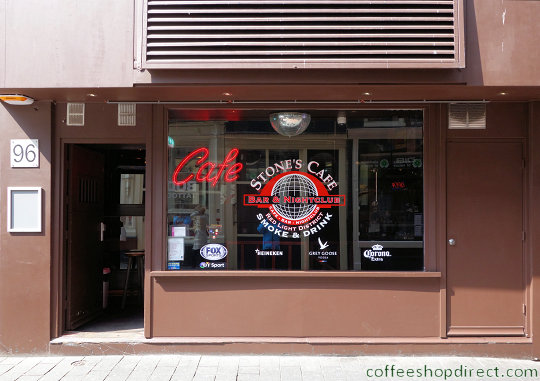 Stone's Nightclub smoker-friendly bar