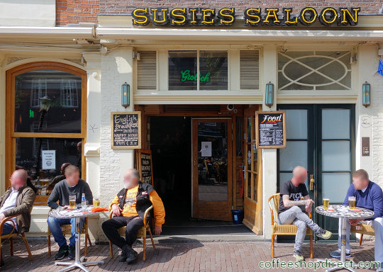 Susies Saloon smoker-friendly bar