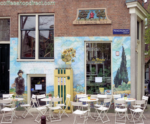 La Tertulia coffee shop
